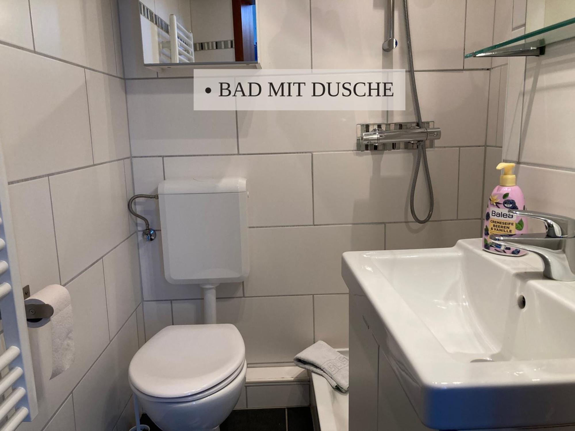 Haus Krabbe Apartments, Zentral Gelegen Im Idyllischen Nordseeort Zwischen Bremerhaven Und Cuxhaven, Hunde Kostenfrei Willkommen, Hauseigene Kostenfreie Parkplaetze Wremen Zewnętrze zdjęcie
